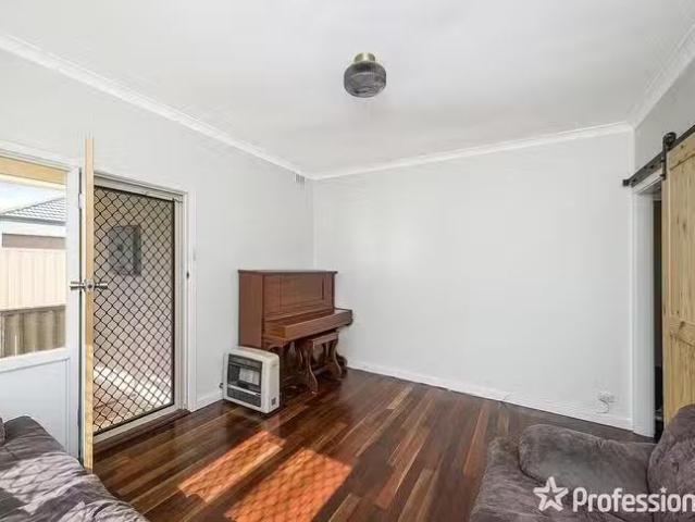 House for rent in Stirling, Western Australia