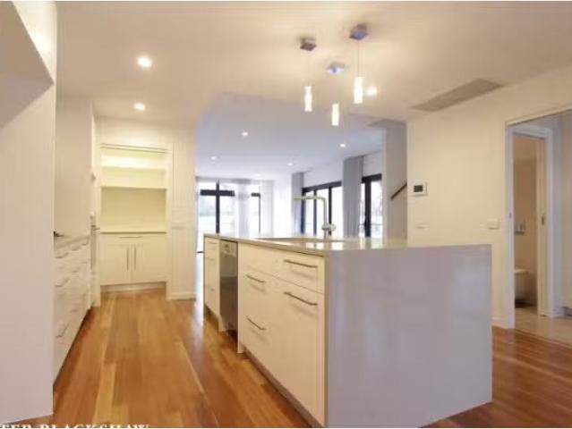 Condo for rent in Canberra, Australian Capital Territory