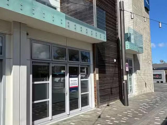 House for rent in Chaslands, Canterbury