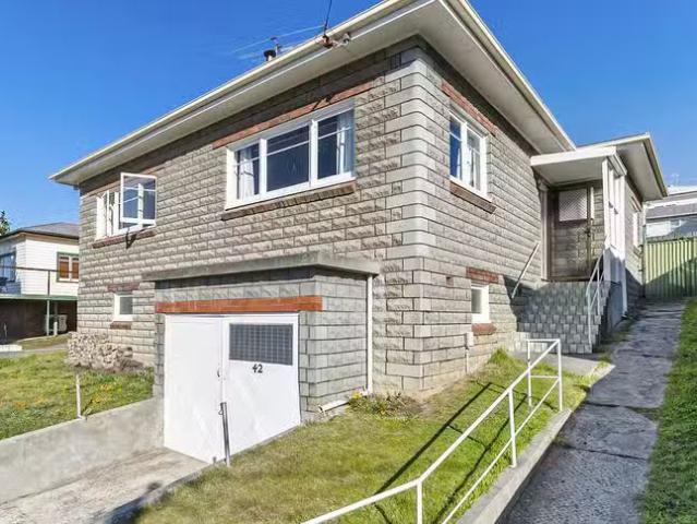 House for rent in Moonah, Tasmania