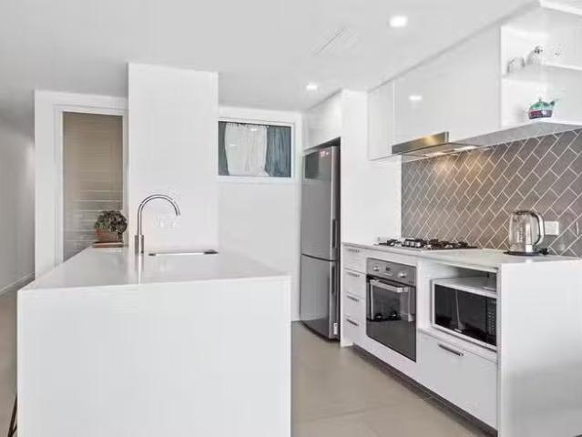 Apartment for rent in Toombul, Queensland