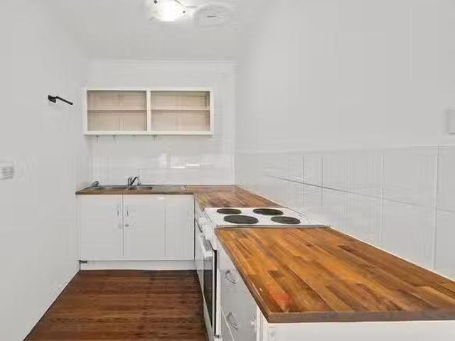 Apartment for rent in Toombul, Queensland