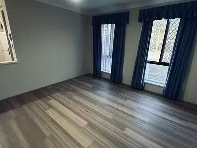 House for rent in Forrestfield, Western Australia