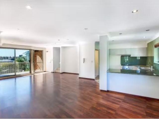 Apartment for rent in Toombul, Queensland