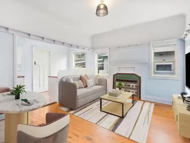 House for rent in Wollongong West, New South Wales