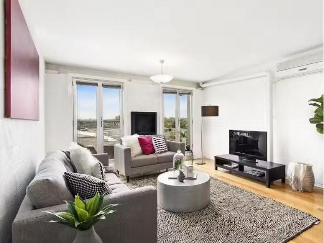 Condo for rent in Camerons Creek, Victoria