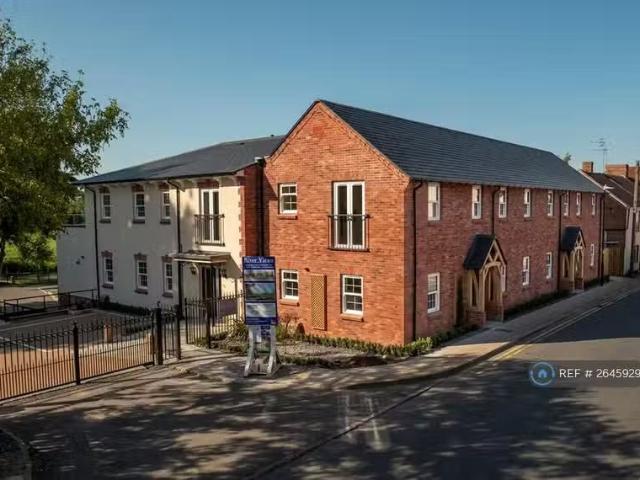 House for rent in Alderminster, Warwickshire
