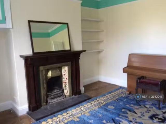 House for rent in Frizinghall, West Yorkshire