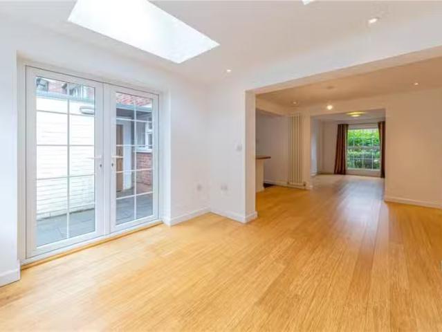 House for rent in Nangreaves, Wales