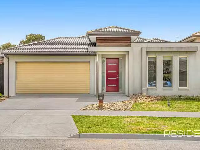 House for rent in Berry Lane Estate, Melbourne