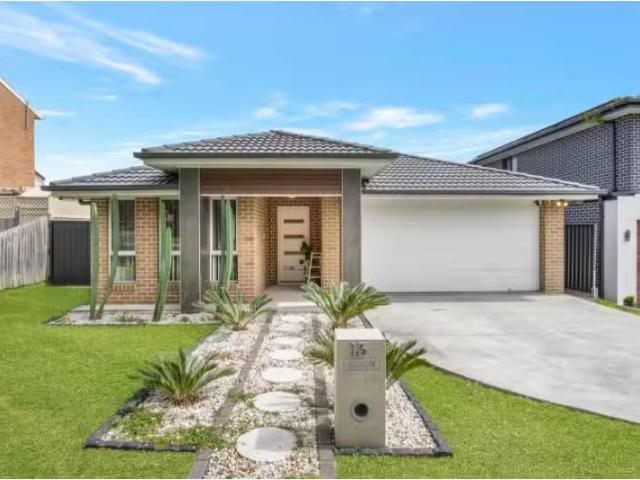 House for rent in Rosemeadow, Sydney