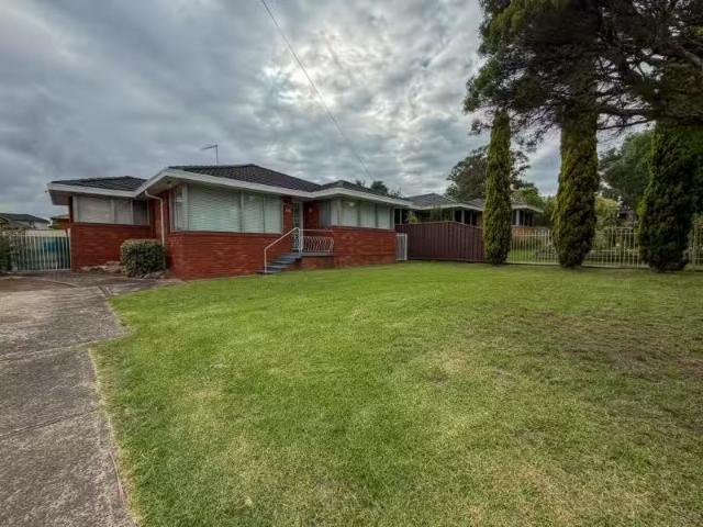 House for rent in Leumeah, Sydney