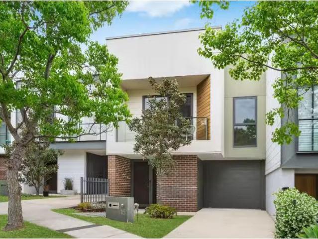 Condo for rent in Sydney, New South Wales