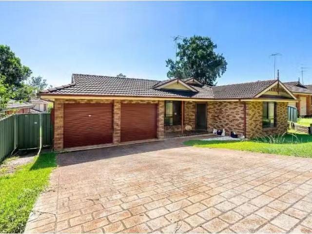 House for rent in Glenmore Park, Sydney