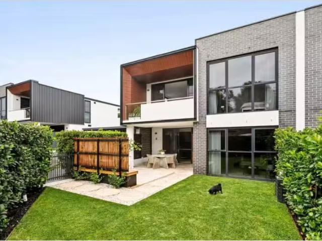 Condo for rent in Sydney, New South Wales