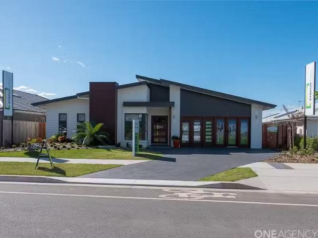 House for rent in Thrumster, New South Wales