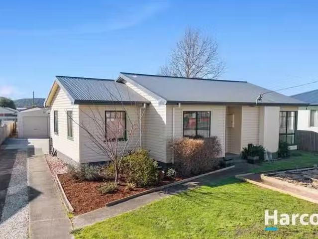 House for rent in Latrobe, Tasmania