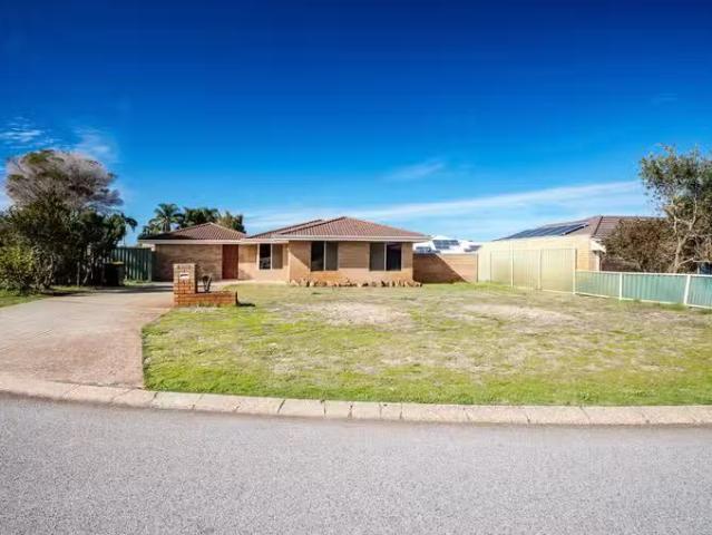 House for rent in Ballajura, Western Australia