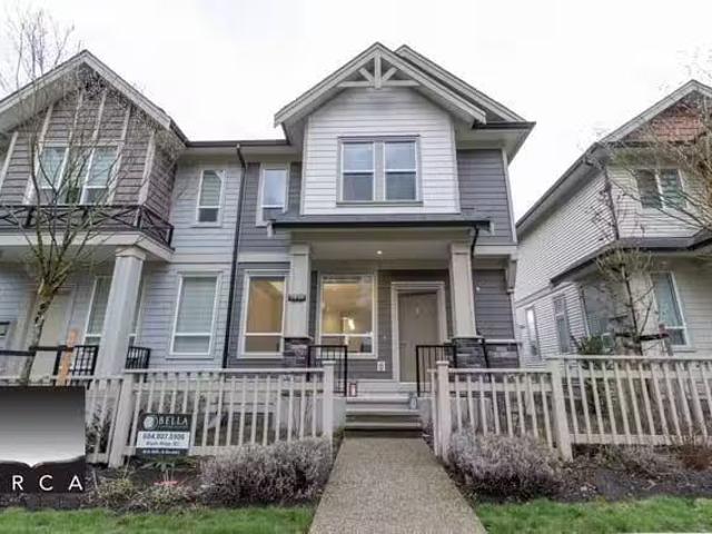 Condo for rent in Langley, British Columbia