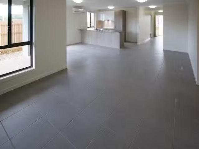 House for rent in Kelso, Queensland