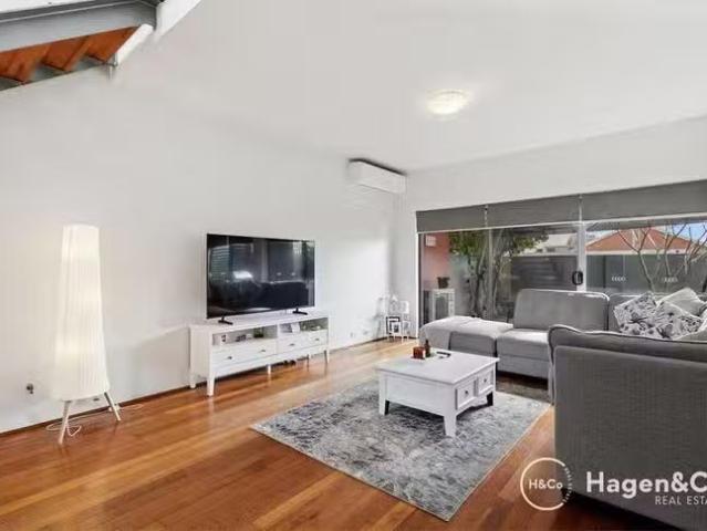 House for rent in Stirling, Western Australia