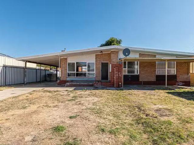 House for rent in Maddington, Western Australia