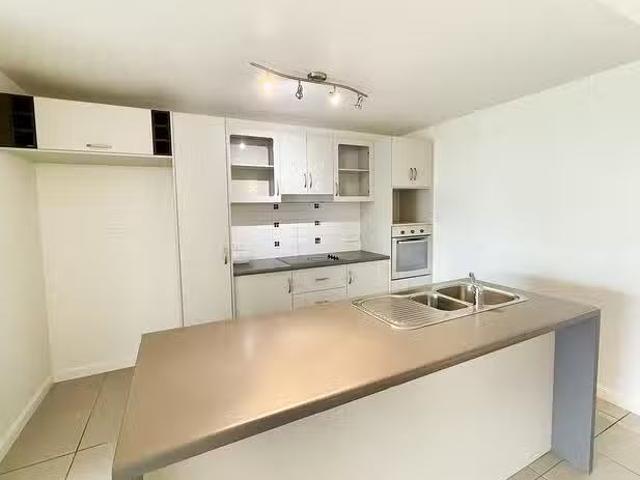 Apartment for rent in Bowen, Queensland
