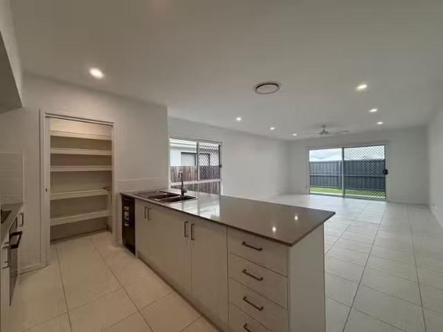 House for rent in Kings Creek, Queensland