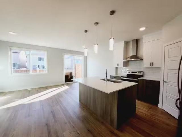 House for rent in Wedgewood, Alberta