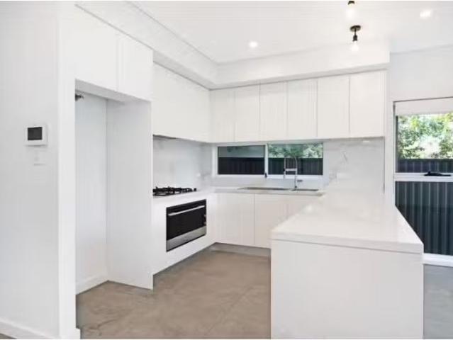 Condo for rent in Sydney, New South Wales