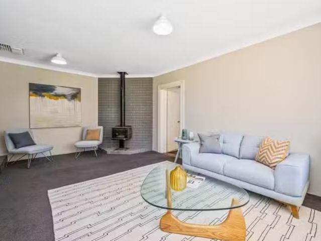 House for rent in Yangebup, Western Australia