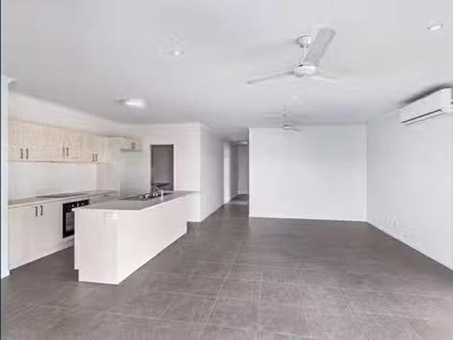 House for rent in Kewarra Beach, Queensland
