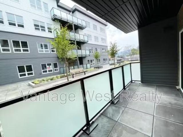 Condo for rent in Winfield, British Columbia