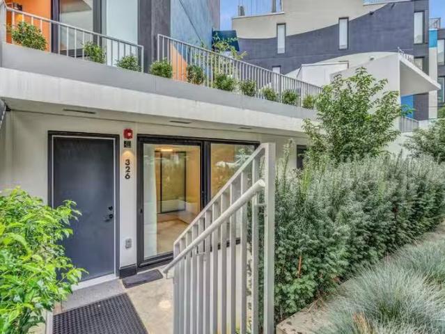 Condo for rent in Vancouver, British Columbia