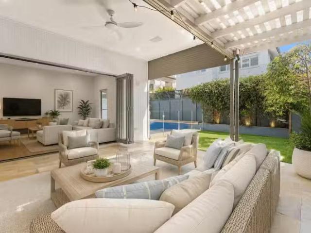 House for rent in Mermaid Beach, Gold Coast City