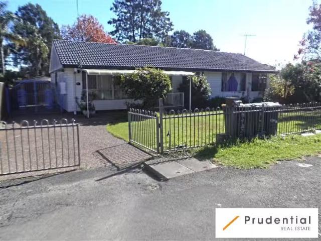 House for rent in Minto, Sydney