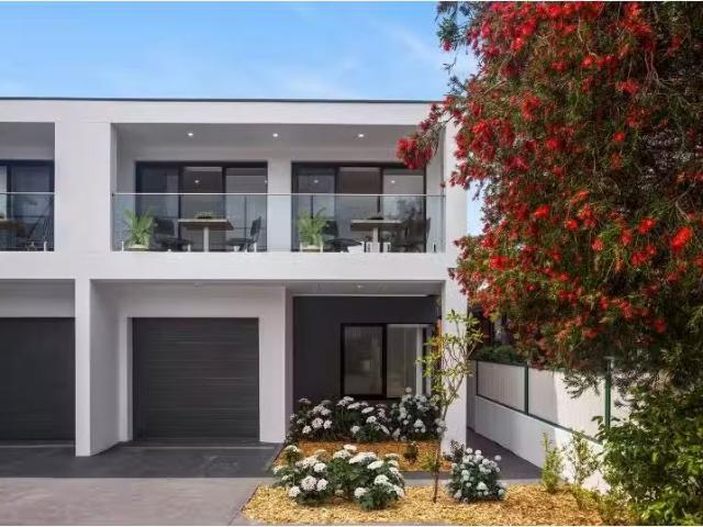 Condo for rent in Sydney, New South Wales