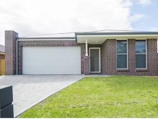 House for rent in Airds, Sydney