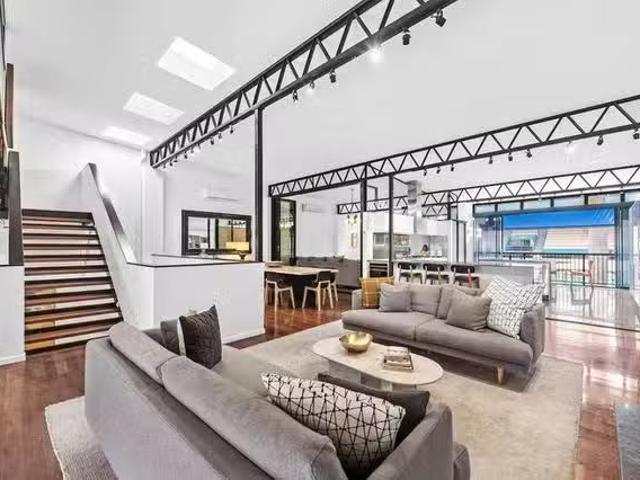 Apartment for rent in Toombul, Queensland