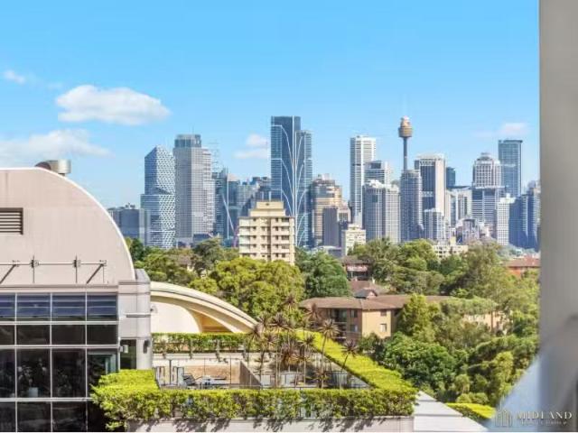 Apartment for rent in Crows Nest, New South Wales