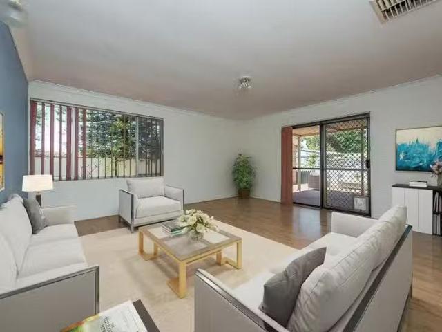 House for rent in Warwick, Western Australia