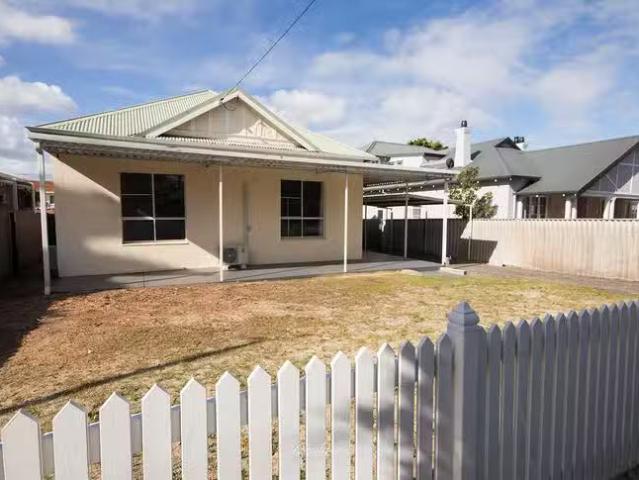 House for rent in Stirling, Western Australia