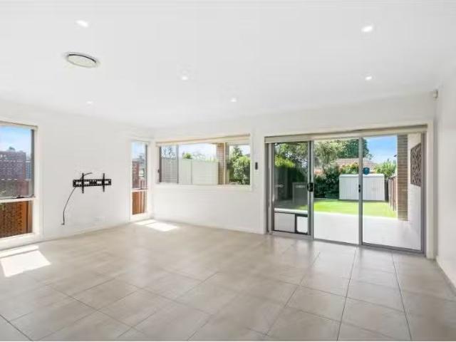 Condo for rent in Sutherland, New South Wales