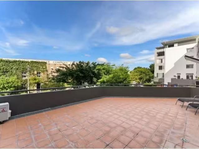 Apartment for rent in Toombul, Queensland