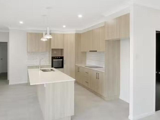 House for rent in Rangewood, Queensland