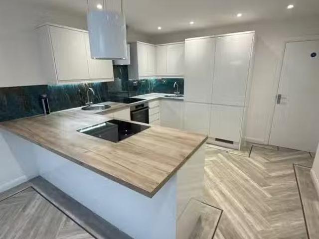 House for rent in Blackhills, Surrey
