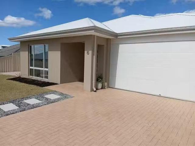 House for rent in Parklands, Western Australia