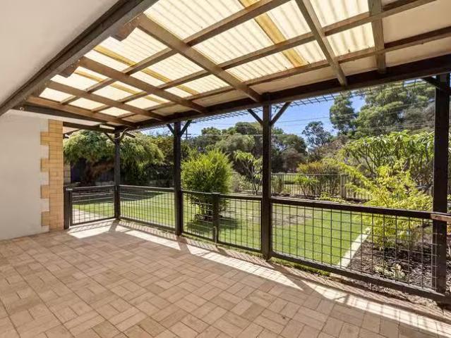 House for rent in Golden Bay, Western Australia