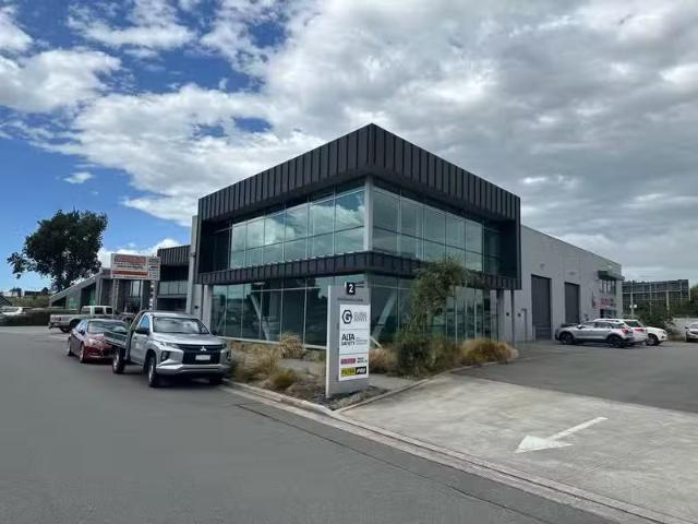 House for rent in Chaslands, Canterbury