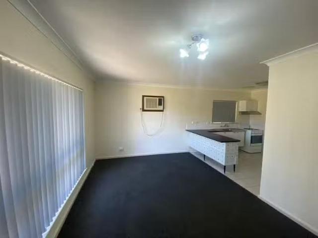House for rent in Midvale, Western Australia